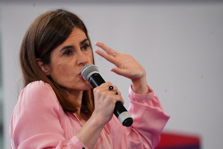Elkarrekin Podemos-IU lamenta que PSE «no quiera sentarse en una mesa a tres» para conformar un gobierno de izquierdas