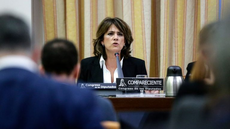 La Fiscalía quita trabas a las pesquisas argentinas sobre el franquismo | España