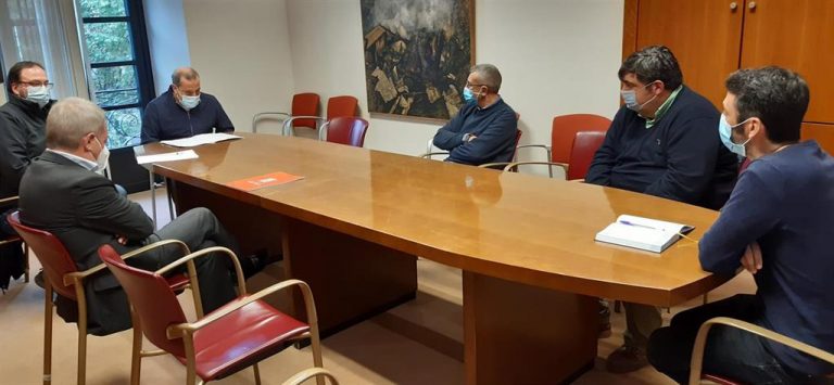 La CSI busca respaldo en el Ayuntamiento para que medie ante el retraso en las inversiones en Arcelor