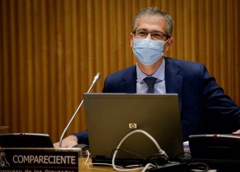 Hernández de Cos apoya mantener los estímulos fiscales hasta que se afiance la recuperación europea
