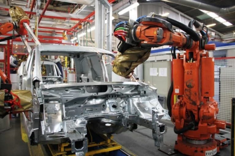 El gobierno cede ante el sector de la automoción e impone sus intereses frente a la transición ecosocial