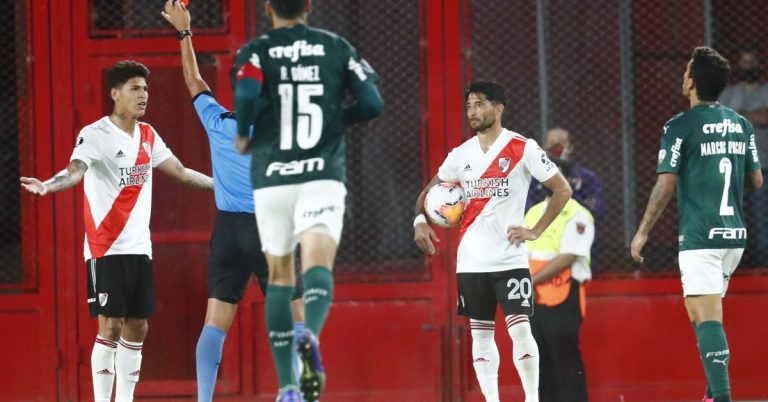 La insólita reacción de Carrascal que le valió la expulsión ante Palmeiras