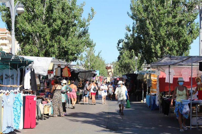 Adelante reclama al Ayuntamiento ayudas directas para salvar al sector del comercio ambulante en Málaga