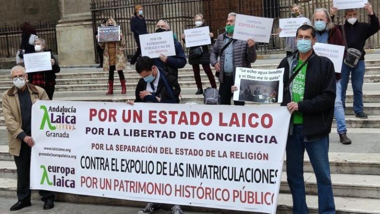 UNI Laica afea a la rectora de Granada que considere “ciencia” los cursos confesionales – Observatorio del Laicismo – Europa Laica