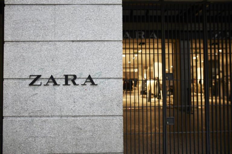 Inditex gana 1.106 millones en 2020, un 70% menos por el coronavirus, y dispara sus ventas ‘online’ un 77%