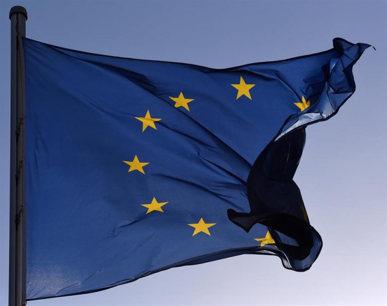 El Eurogrupo pacta mantener los estímulos económicos en 2022
