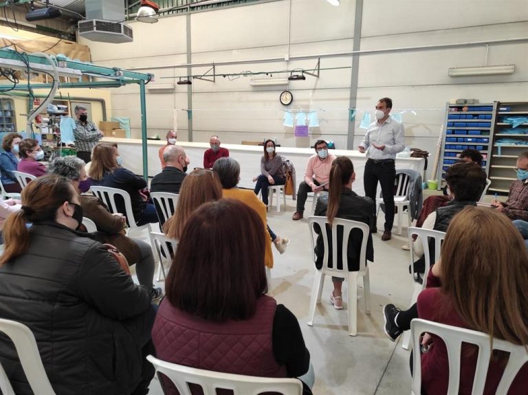 «Andalucía está recibiendo ingentes cantidades del Gobierno»