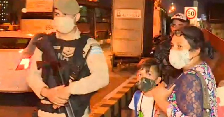 Prefectura bajó mujeres y niños de un colectivo en Puente Pueyrredón: la ministra Frederic se enteró por televisión y ordenó que suspendan esos controles