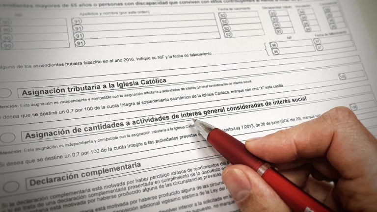 La importancia de no marcar las casillas de la Iglesia ni de fines sociales en la declaración del IRPF – Observatorio del Laicismo – Europa Laica