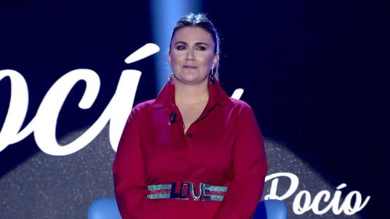 Rocío Carrasco llama a Telecinco y anuncia que el miércoles irá al plató