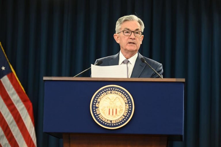 Powell (Fed) considera que la economía de EEUU está en un «punto de inflexión»