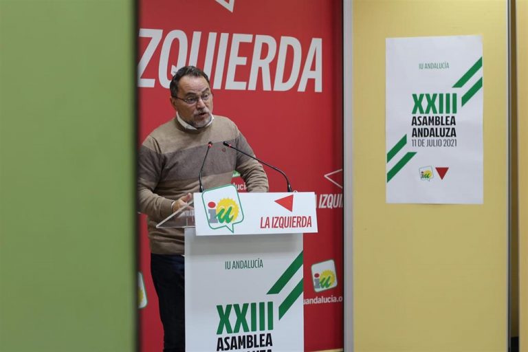 Camacho (IU) cree «error» convergencia como «mera coalición electoral» y ve a Adelante Andalucía como «enorme fiasco»