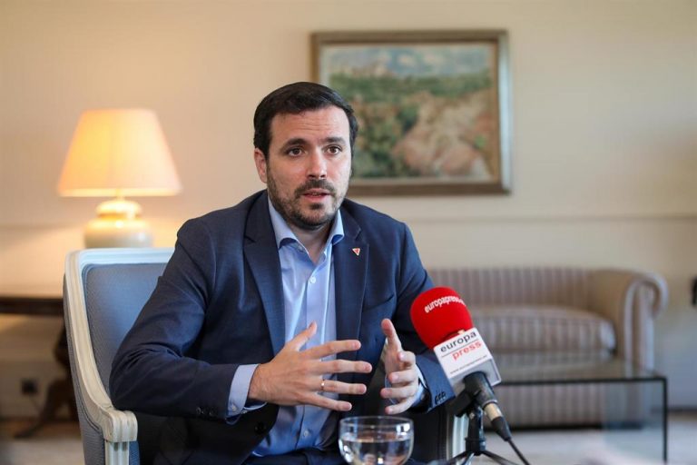«La extrema derecha no está amenazando sólo a personas individuales sino a la propia democracia»