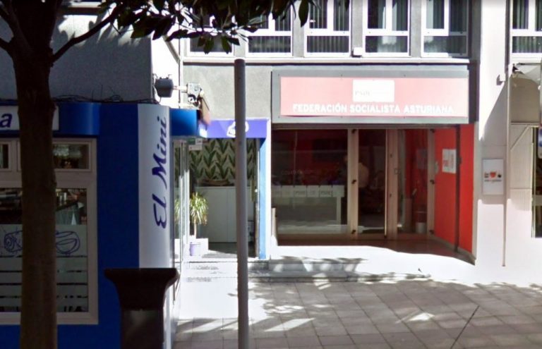 Reunión del Grupo Inmatriculaciones Asturias con representantes de la Federación Socialista Asturiana y del Grupo Parlamentario Socialista
