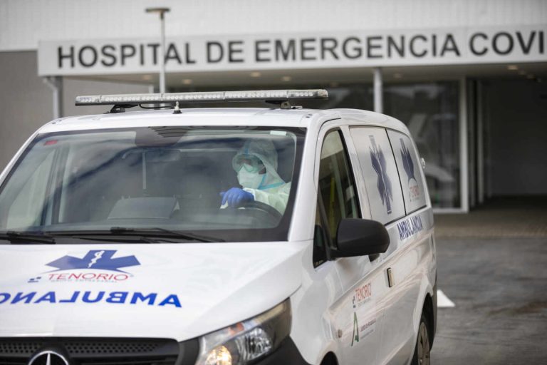 Andalucía entra en riesgo alto por la pandemia: «Tendremos dos meses complicados»