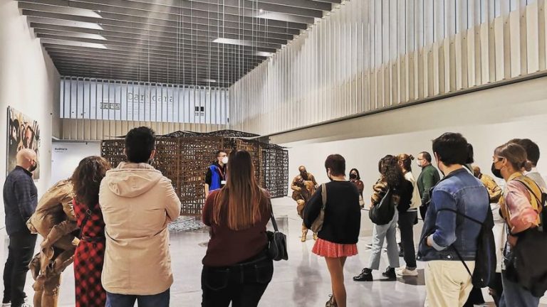 Alfombra roja en París a las artistas invisibilizadas de la Historia