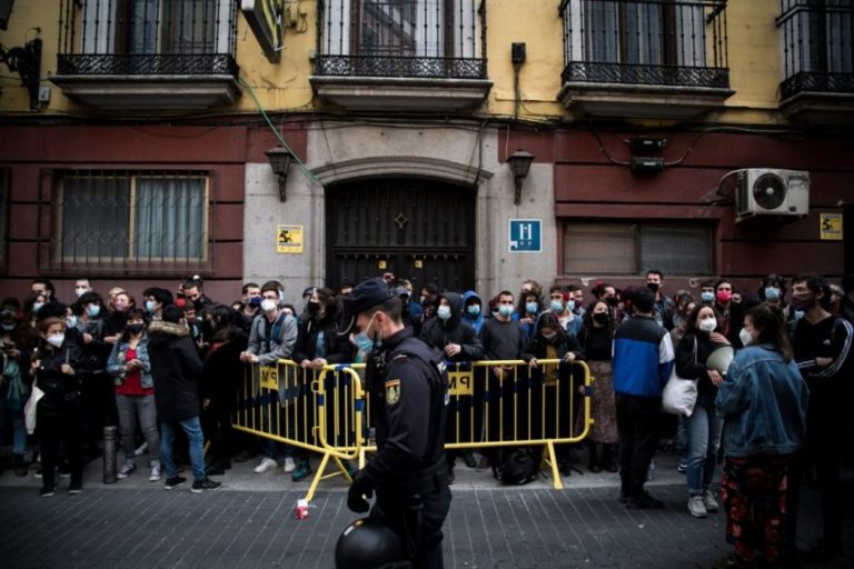 Okupar para resistir, cuidar y organizarnos – Poder Popular