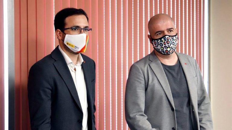 Garzón (IU) y Sordo (CCOO) coinciden en la necesidad de reimpulsar la agenda social y subir el SMI