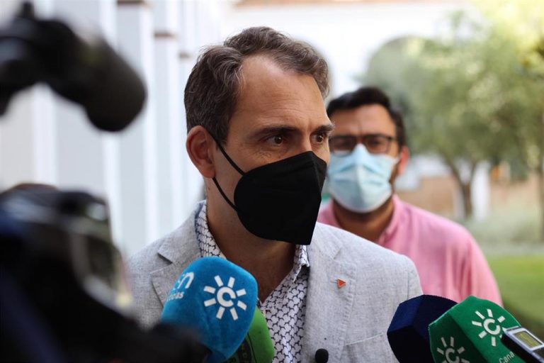 Valero (IU) advierte de la «emergencia democrática» por «normalizar» discursos de odio: «Tiene consecuencias graves»
