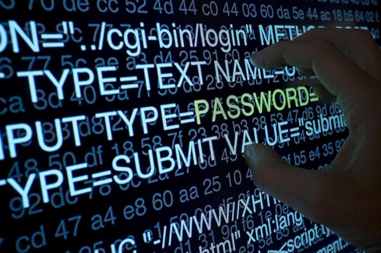 Los ciberataques, la nueva principal amenaza para la seguridad de las empresas españolas, según un estudio
