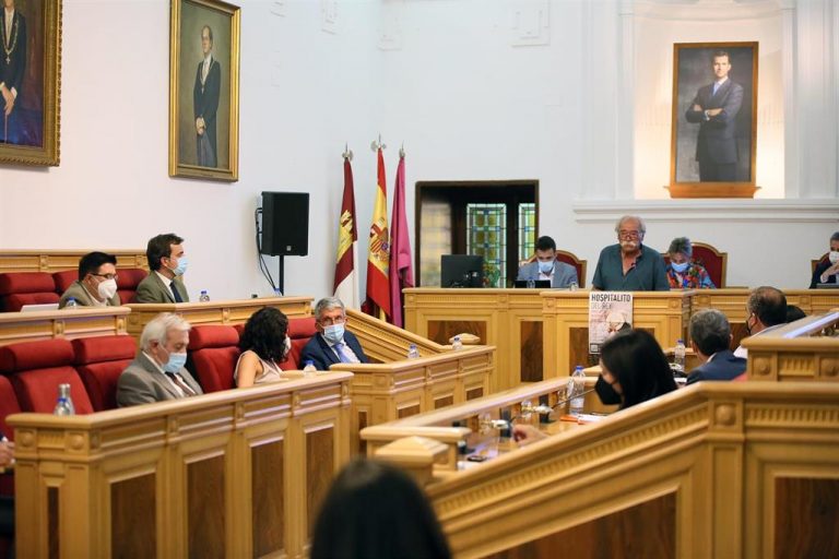 El pleno de Toledo pide por unanimidad la apertura del Hospitalito del Rey para las personas mayores del Casco