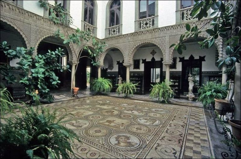 Ismael Sánchez pregunta a la Junta si «tiene algún control del patrimonio» del Palacio de la Condesa de Lebrija