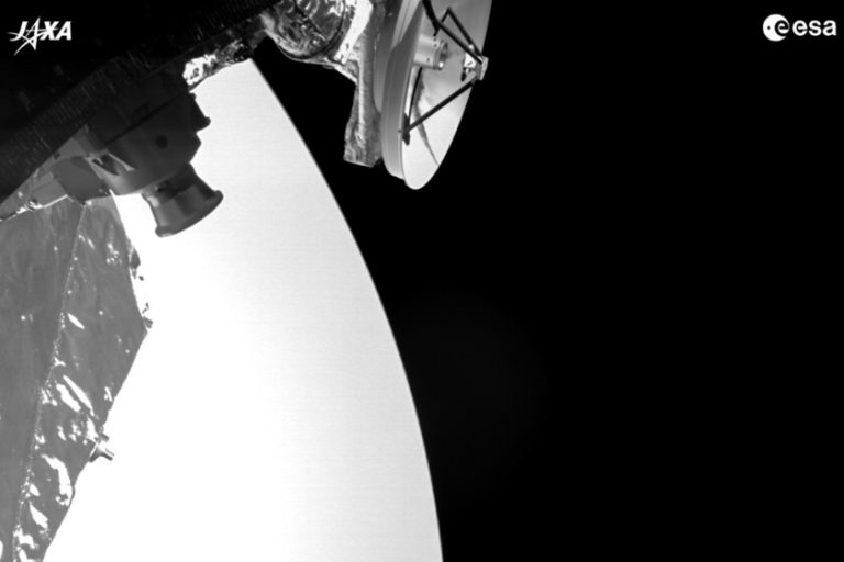 estos son los sonidos producidos por dos sondas de la Agencia Espacial Europea al acercarse al infernal planeta