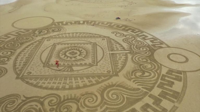 Estas obras de arte solo duran unas horas. Descubre por qué
