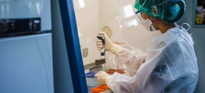 La OMS prueba tres nuevos medicamentos para tratar la COVID-19