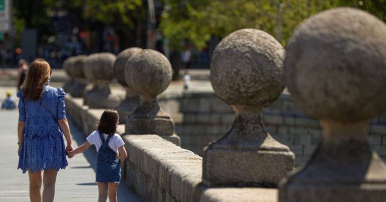 Condenada una empresa por denegar sistemáticamente la reducción de jornada para cuidar a los hijos | Mis Derechos | Economía