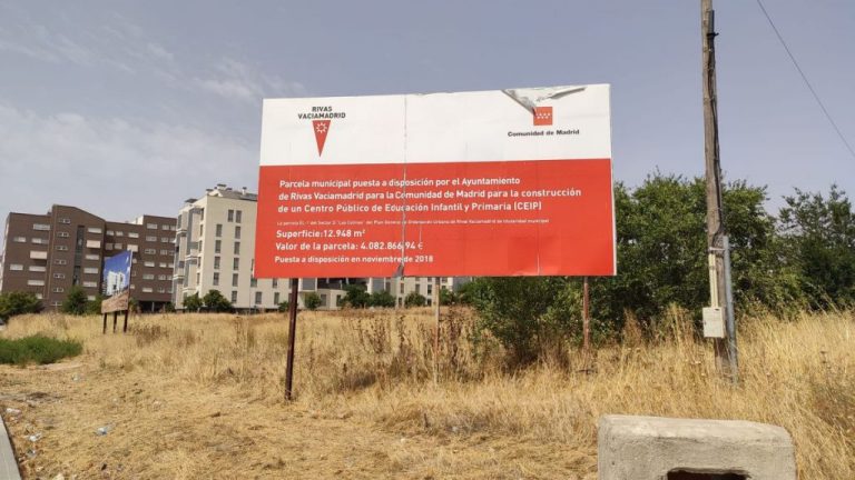 Ayuso llamará “Hispanidad” a un colegio que iba a homenajear por votación vecinal a una maestra represaliada – El Observatorio del laicismo