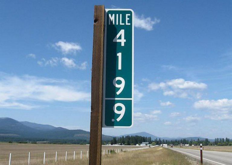 En Estados Unidos están cambiando las señales de Milla 420 por Milla 419,9, y tiene que ver con la marihuana | Life