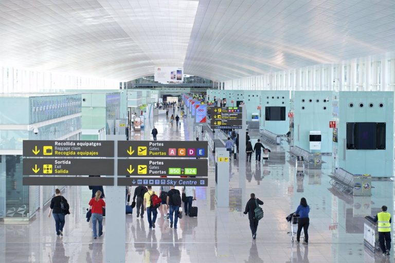 Seis aeropuertos de Aena obtienen la máxima puntuación anti-Covid