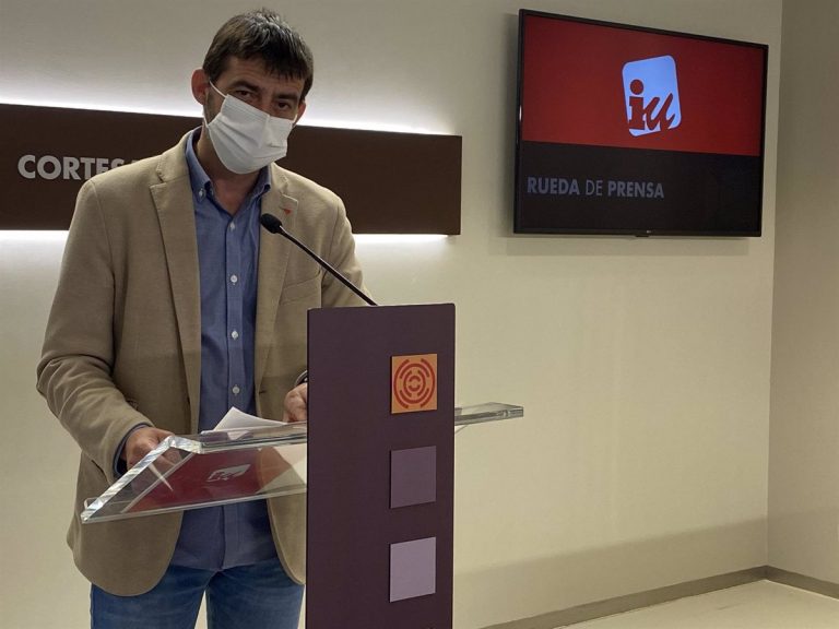 IU pide explicaciones a Educación por el recorte de profesorado de Infantil y Primaria para el curso 2021-2022