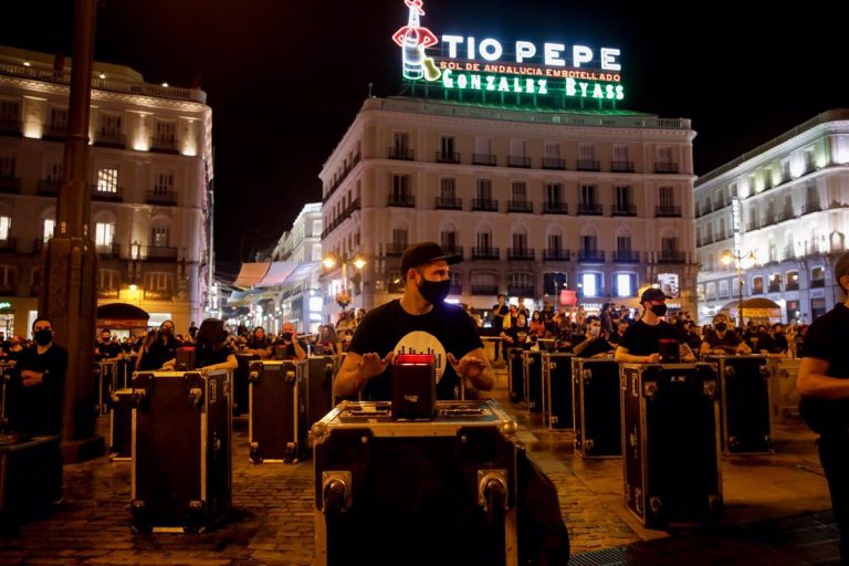«Prácticamente dicen que no trabajemos»