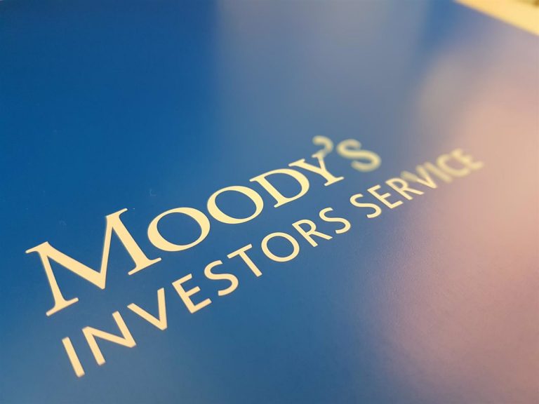 Moody’s mejora todos los ratings de Deutsche Bank con perspectiva positiva