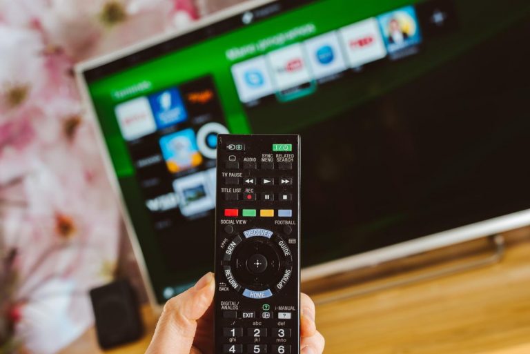 Android TV vs Smart TV: diferencias y opciones para tener un televisor inteligente | Tecnología