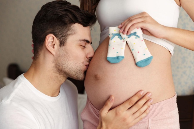 ¿Es diferente un embarazo por fecundación in vitro?