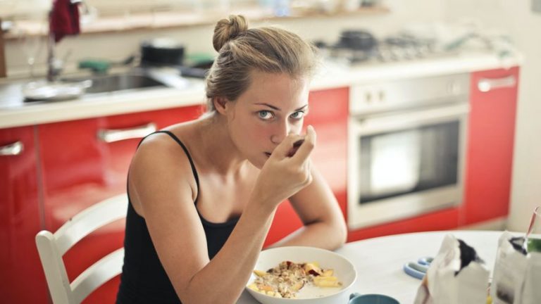 El superalimento perfecto contra el insomnio o el estrés que recomiendan cenar por sus propiedades tranquilizantes