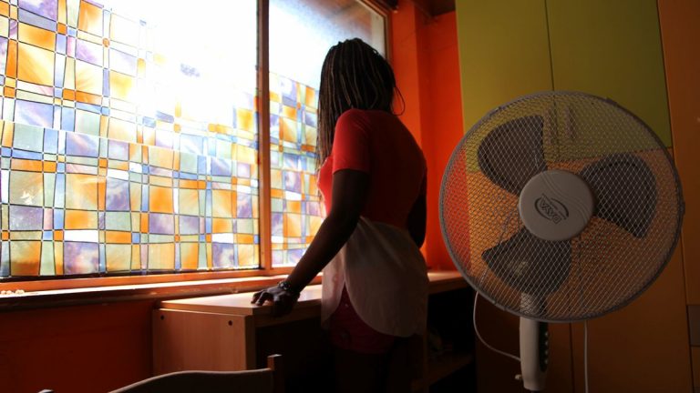 Prostitución: Abolir la esclavitud | Opinión