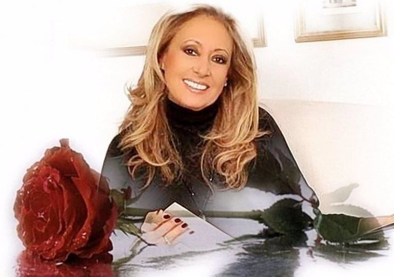 Muere María Mendiola, integrante del mítico dúo Baccara, a los 69 años