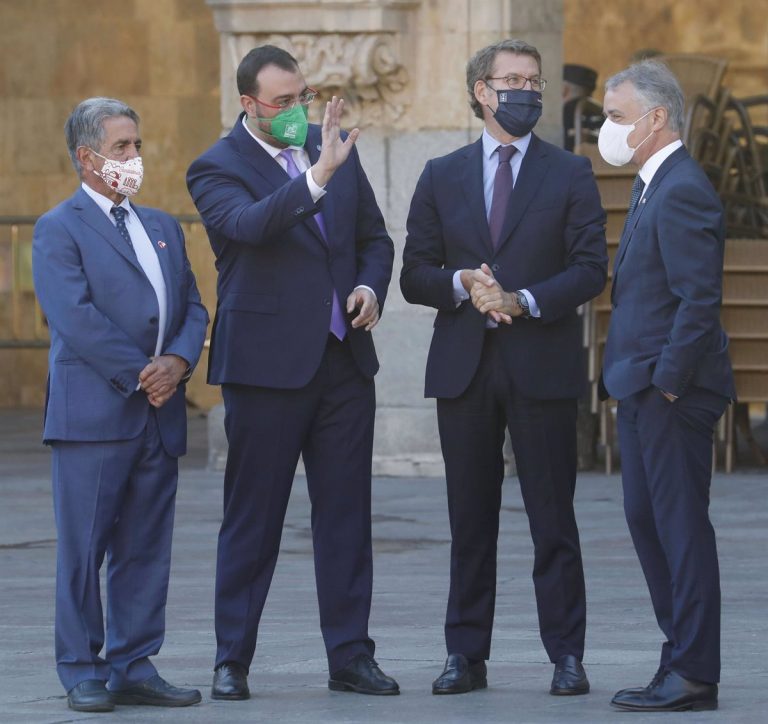 Barbón comenzará las reuniones de este jueves para la reforma del Estatuto con IU y finalizará con Foro