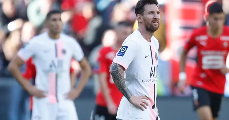 Sorpresa en Francia: Con Messi y Di María desde el arranque, el PSG pierde ante el Rennes