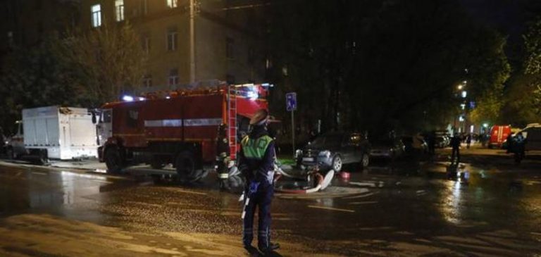 Mueren siete personas por un incendio en una fábrica en Rusia