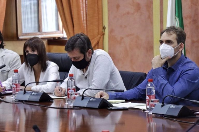 Valero ve devolver competencias al Estado en tributos cedidos «en contra» de la necesidad andaluza de «más recaudación»