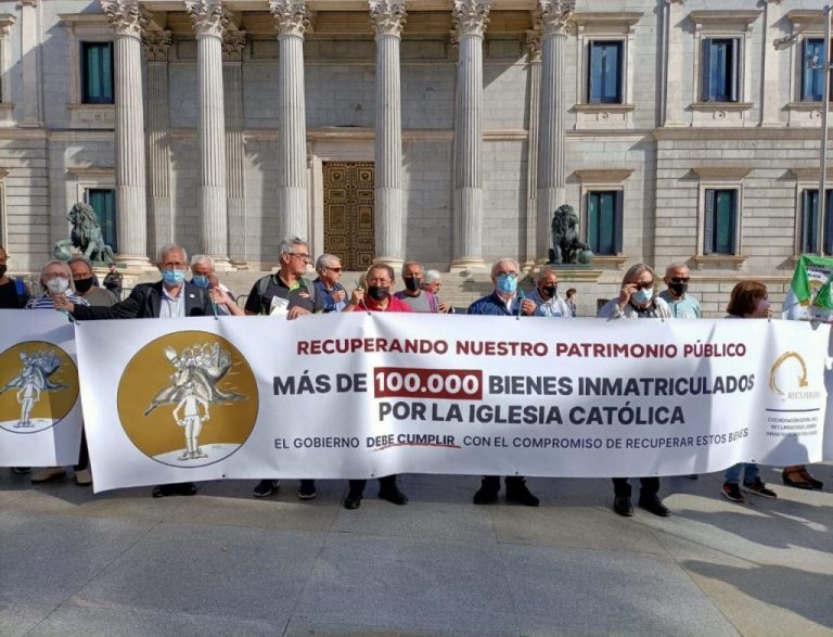 Acciones de denuncia de las inmatriculaciones y de la inacción del Gobierno para su recuperación – El Observatorio del laicismo