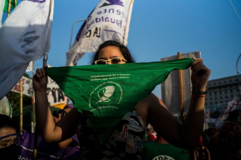 El Salvador cierra la puerta a la despenalización del aborto – El Observatorio del laicismo