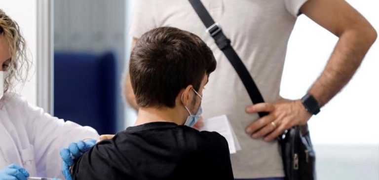 España vuelve a marcar mínimos con solo 2.037 nuevos contagios