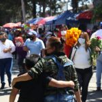 Las paredes gritan: ¿llegará… La muerte… A la política?…