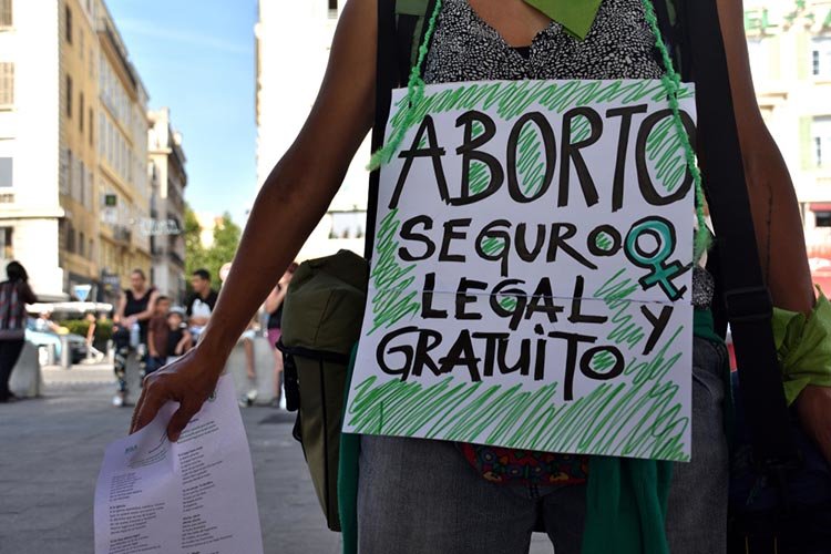PP concede 7 licencias a clínicas privadas que riega con 26 millones de dinero público – El Observatorio del laicismo